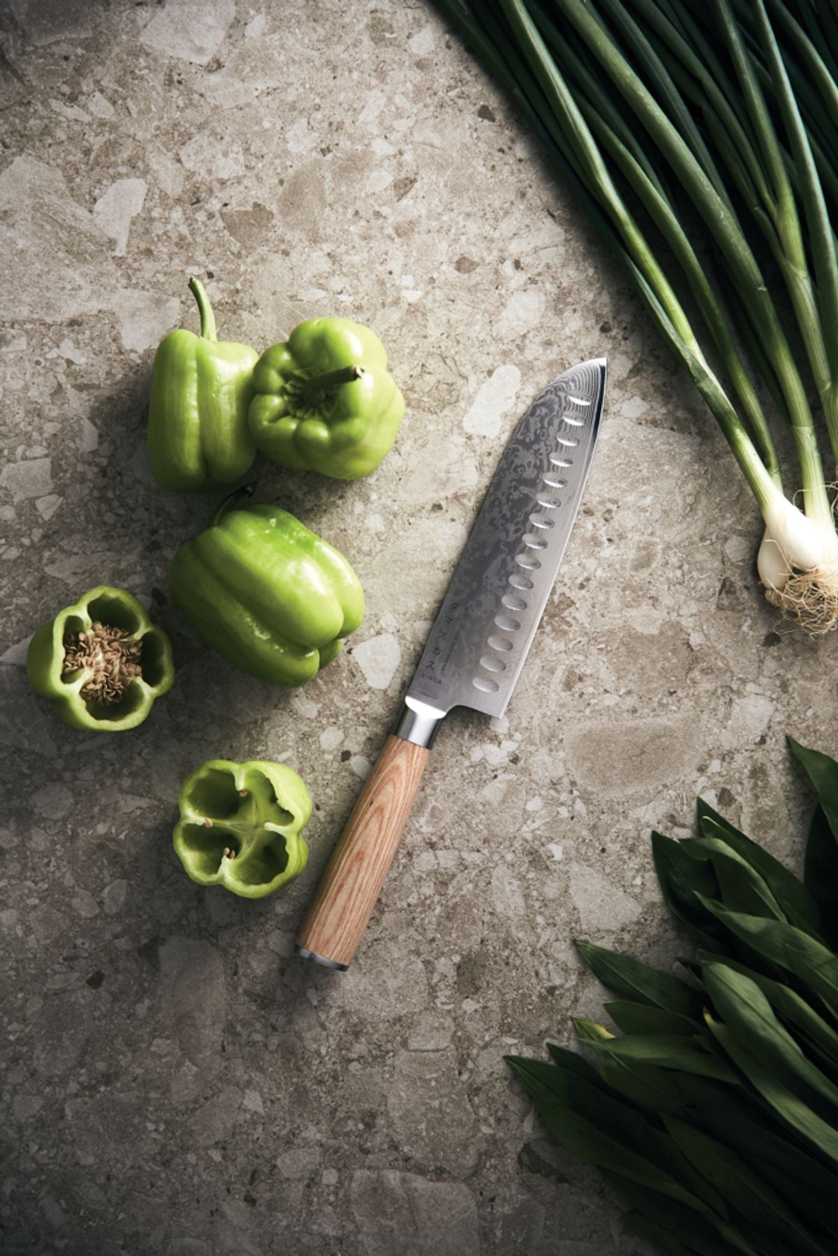 Vinga Hattasan Damascus Santoku Knife