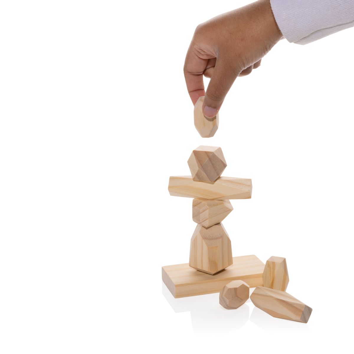 Ukiyo Crios Wooden Balancing Rocks In Pouch