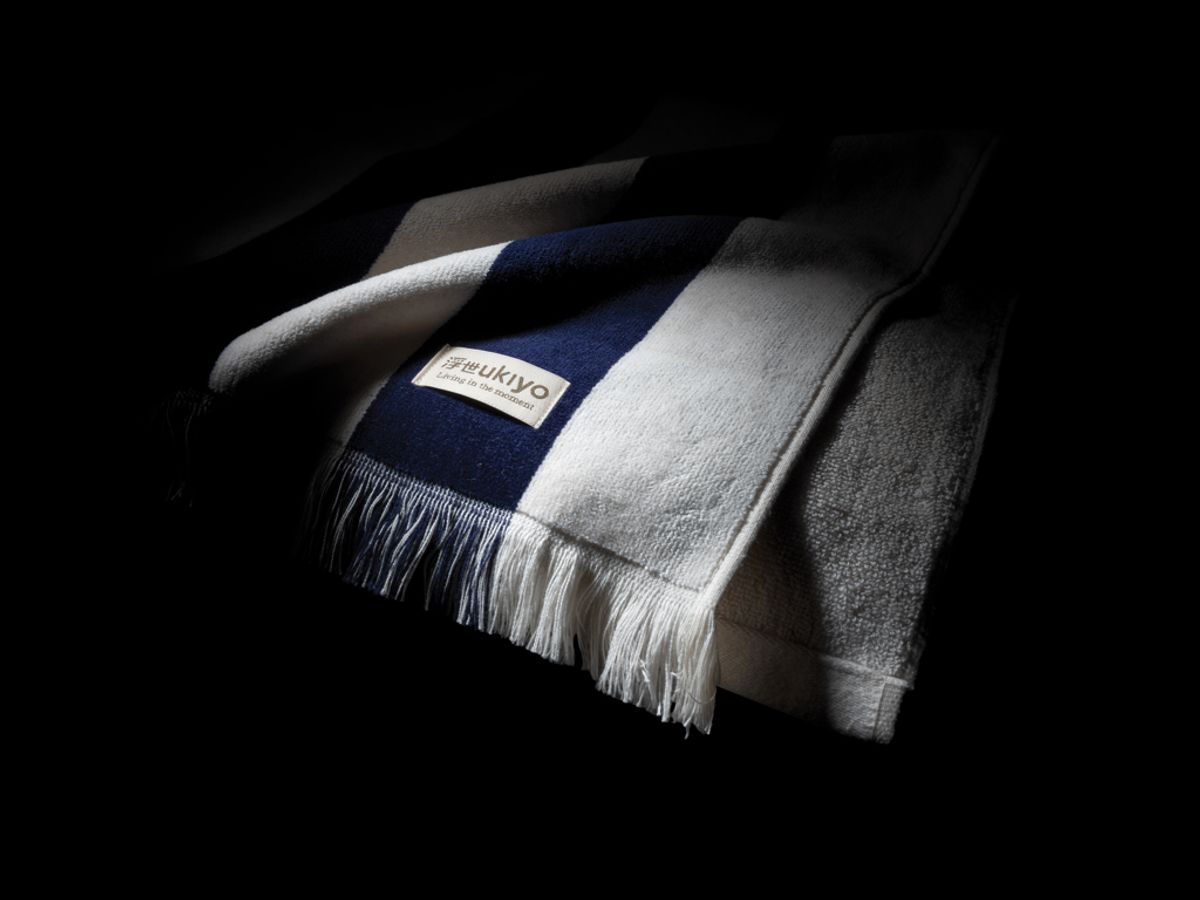 Ukiyo Yukari Aware™ Xl Deluxe Beach Towel 100X180Cm