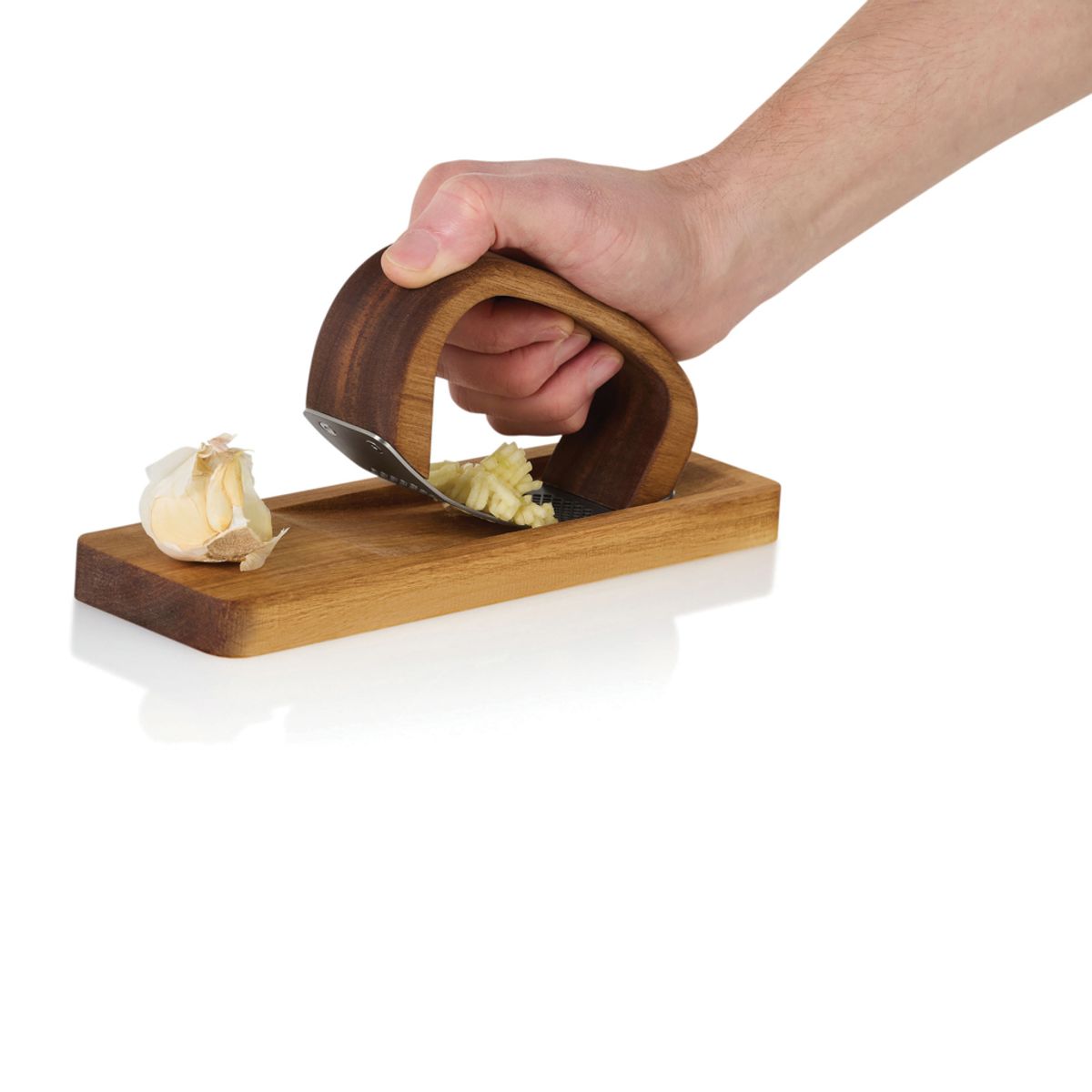 Adhoc Roccaalio Garlic Press With Chopping Board