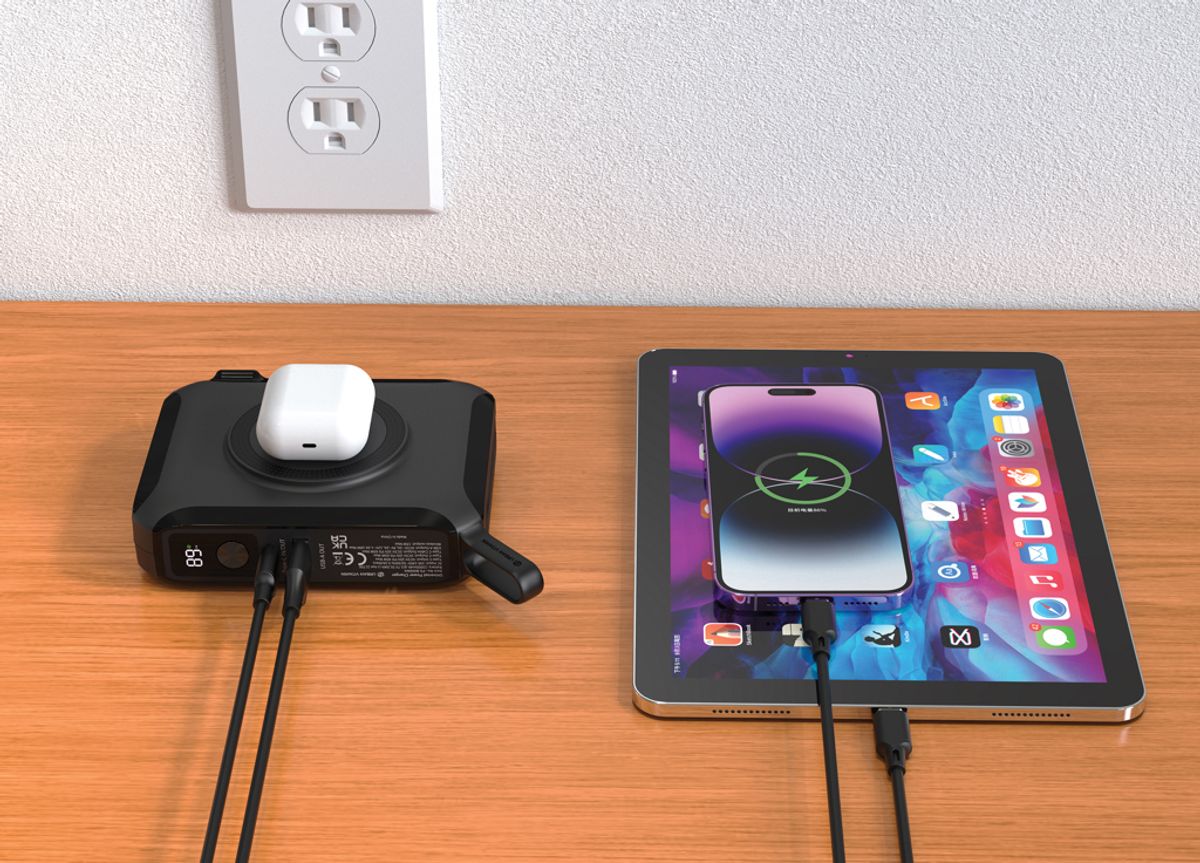 Urban Vitamin Oxnard 5 In 1 65W Universal Charger