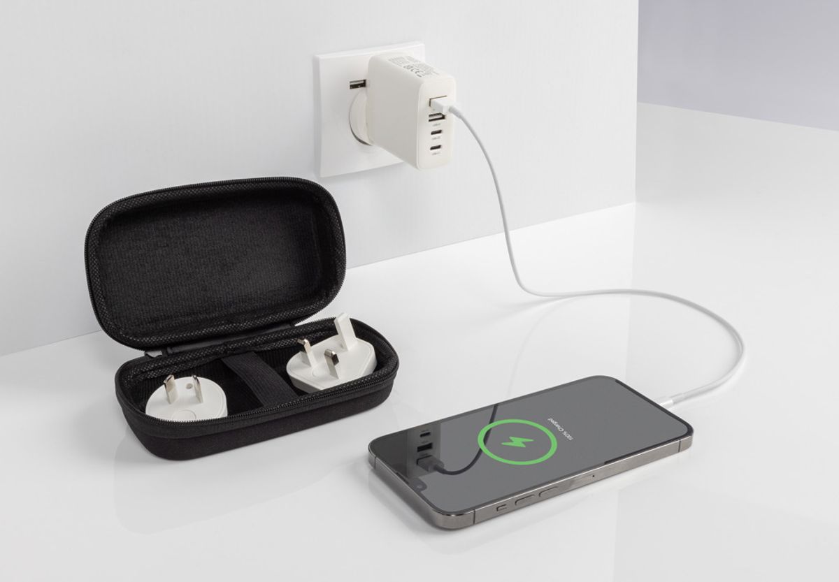 Travelcharge Pro Rcs Rplastic Travel Charger With Usb C