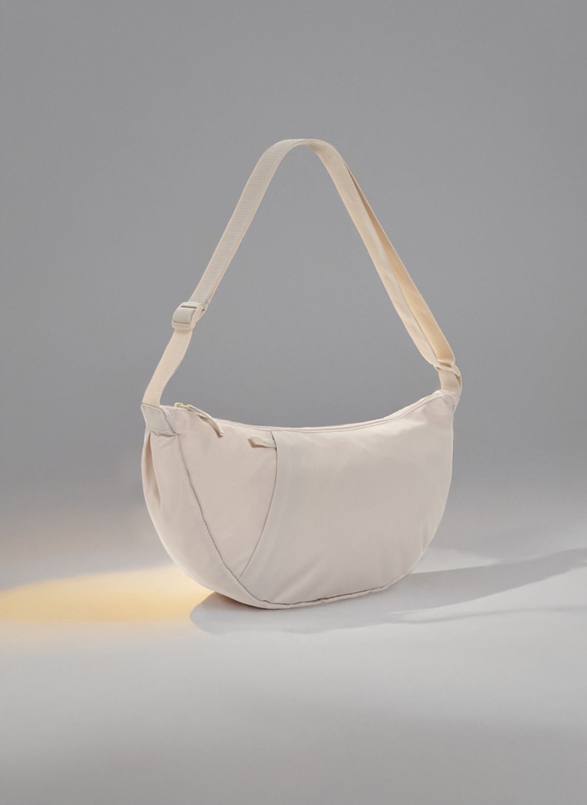 Crescent Xl Aware™ Rpet Half Moon Sling Bag