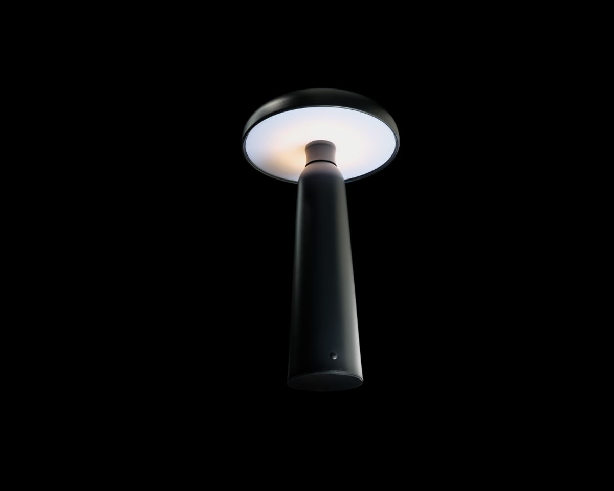 Vinga Avery Rcs Table Lamp