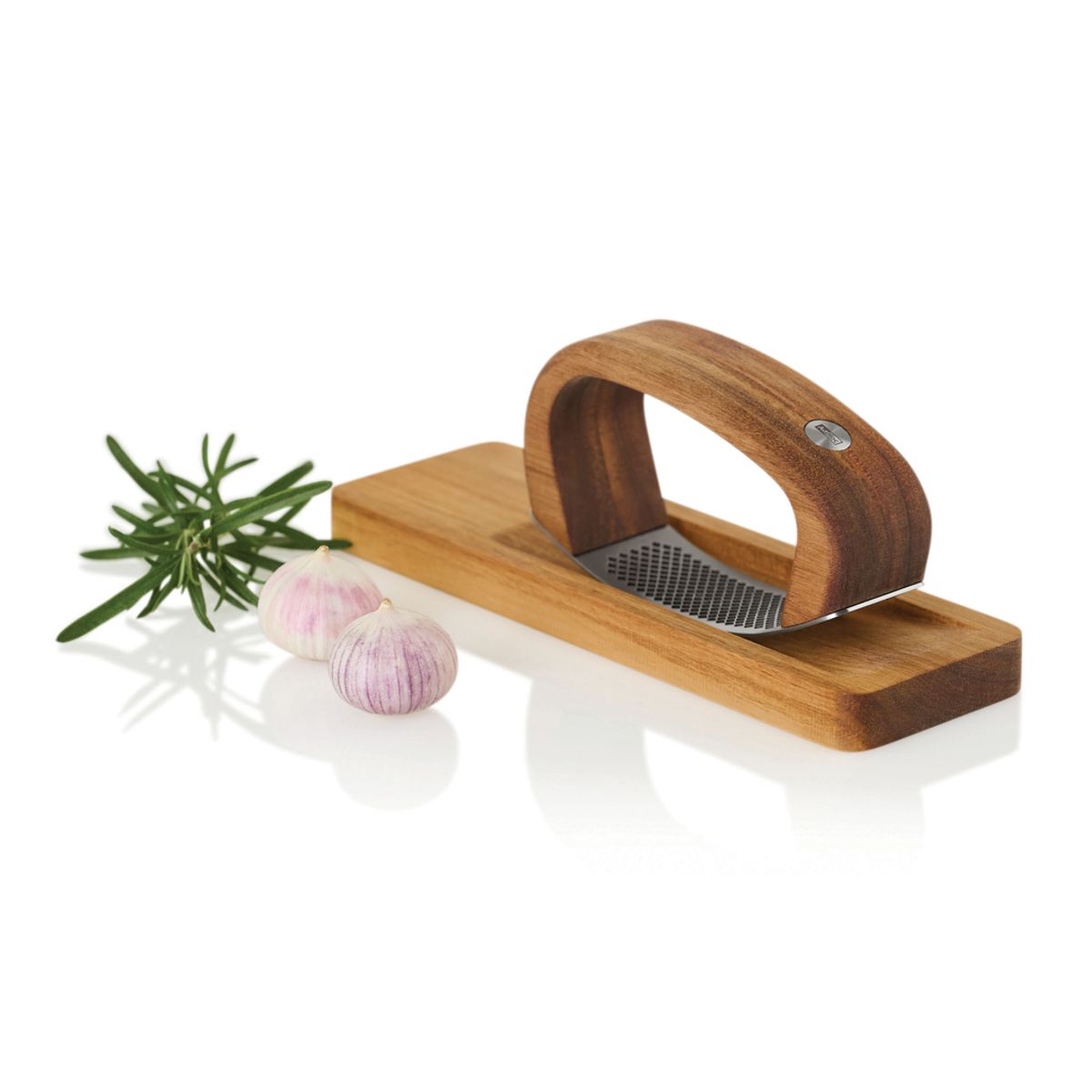 Adhoc Roccaalio Garlic Press With Chopping Board