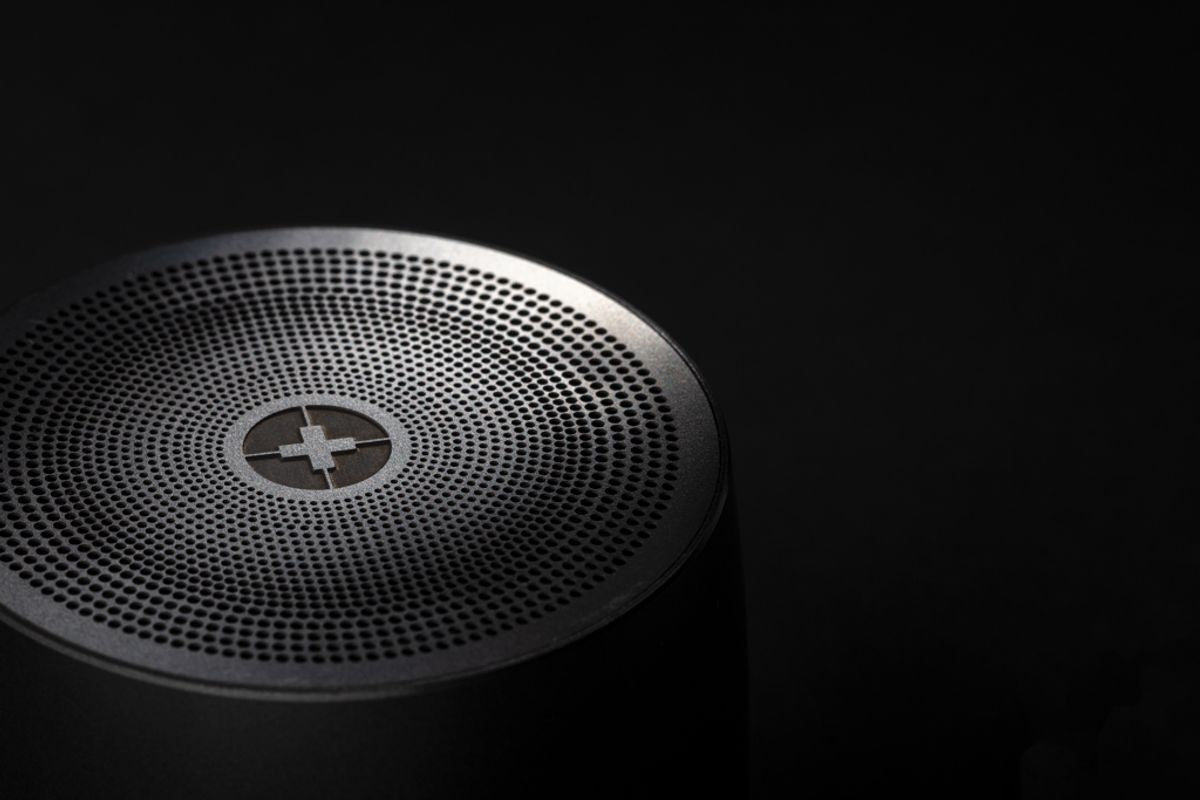 Swiss Peak 5W Wireless Bass Speaker