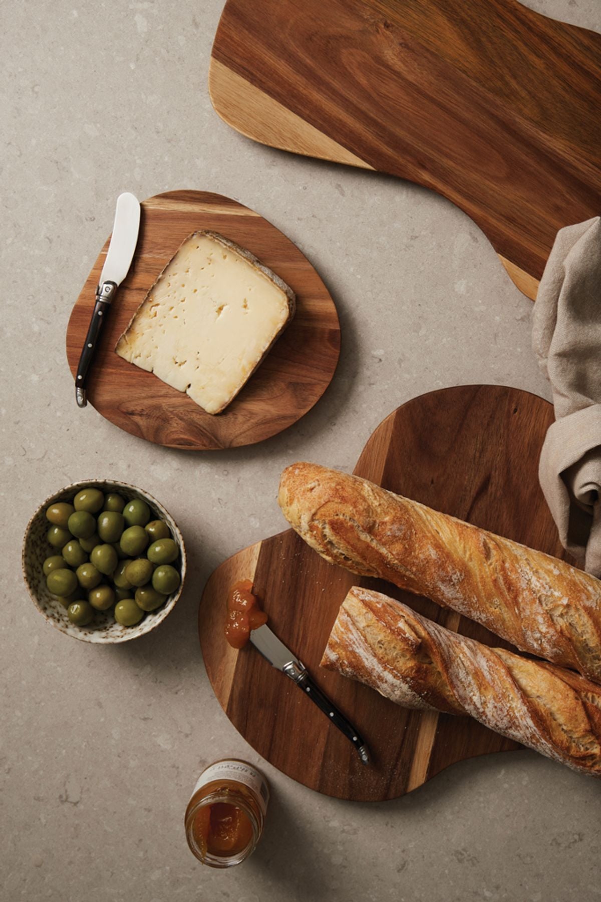 Vinga Veia Serving Board L