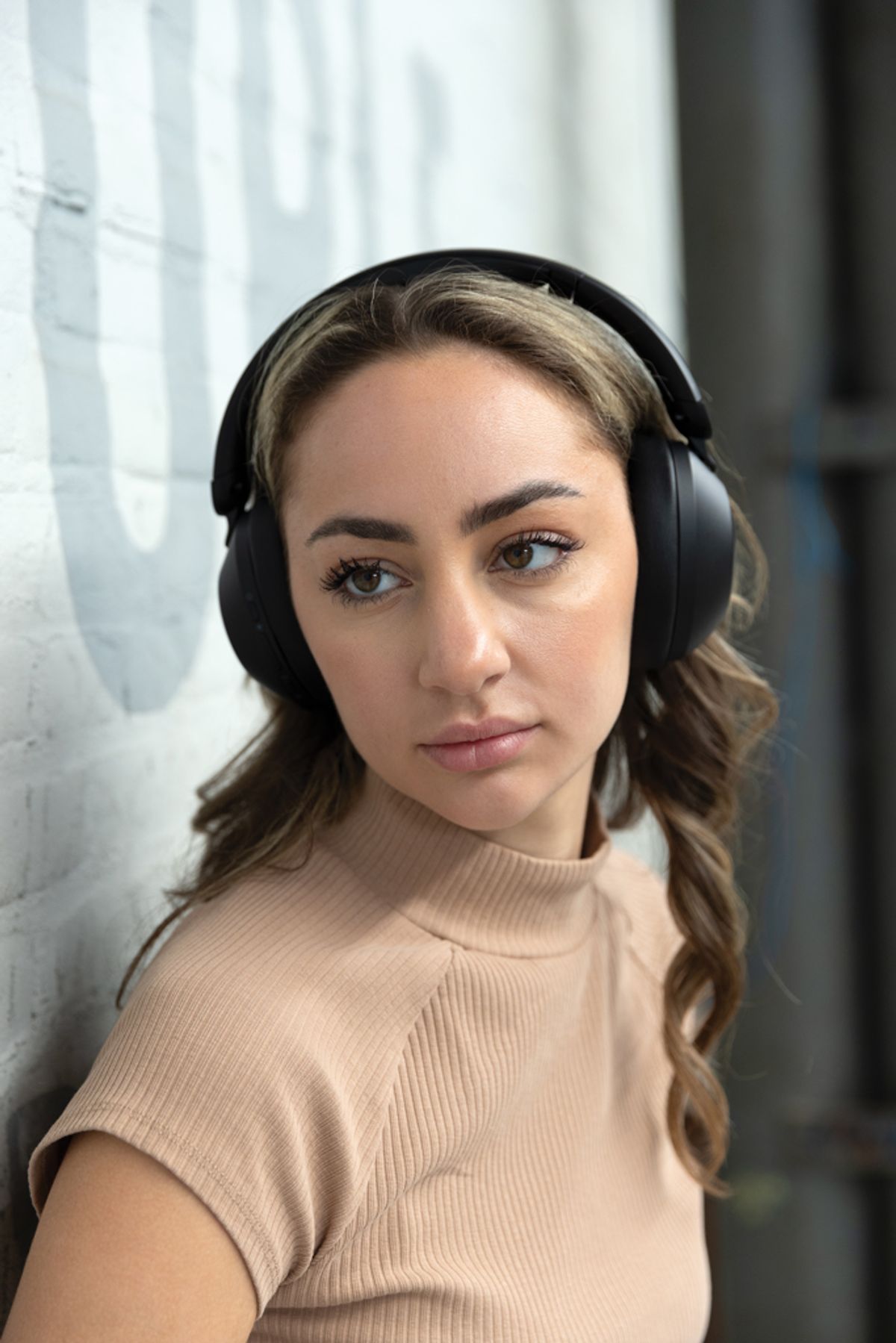 Urban Vitamin Cupertino Rcs Rplastic Anc Headphone