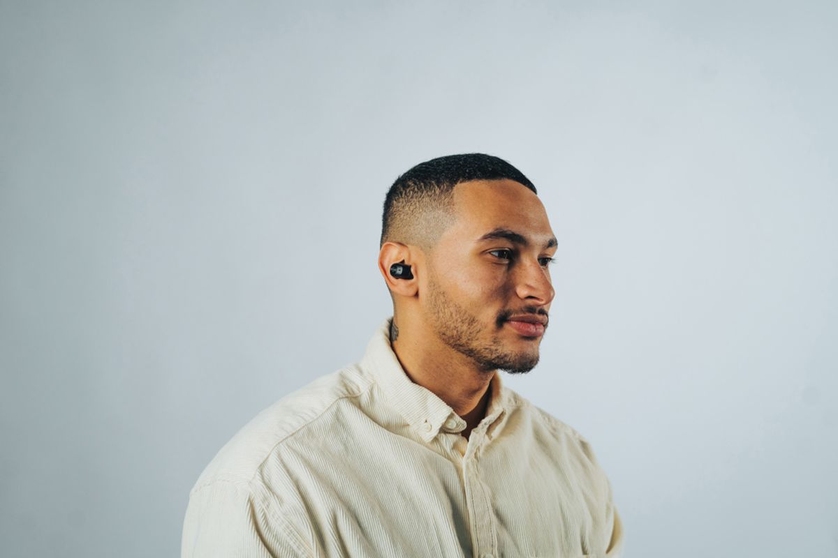 Urban Vitamin Palm Springs Rcs Rplastic Enc Earbuds