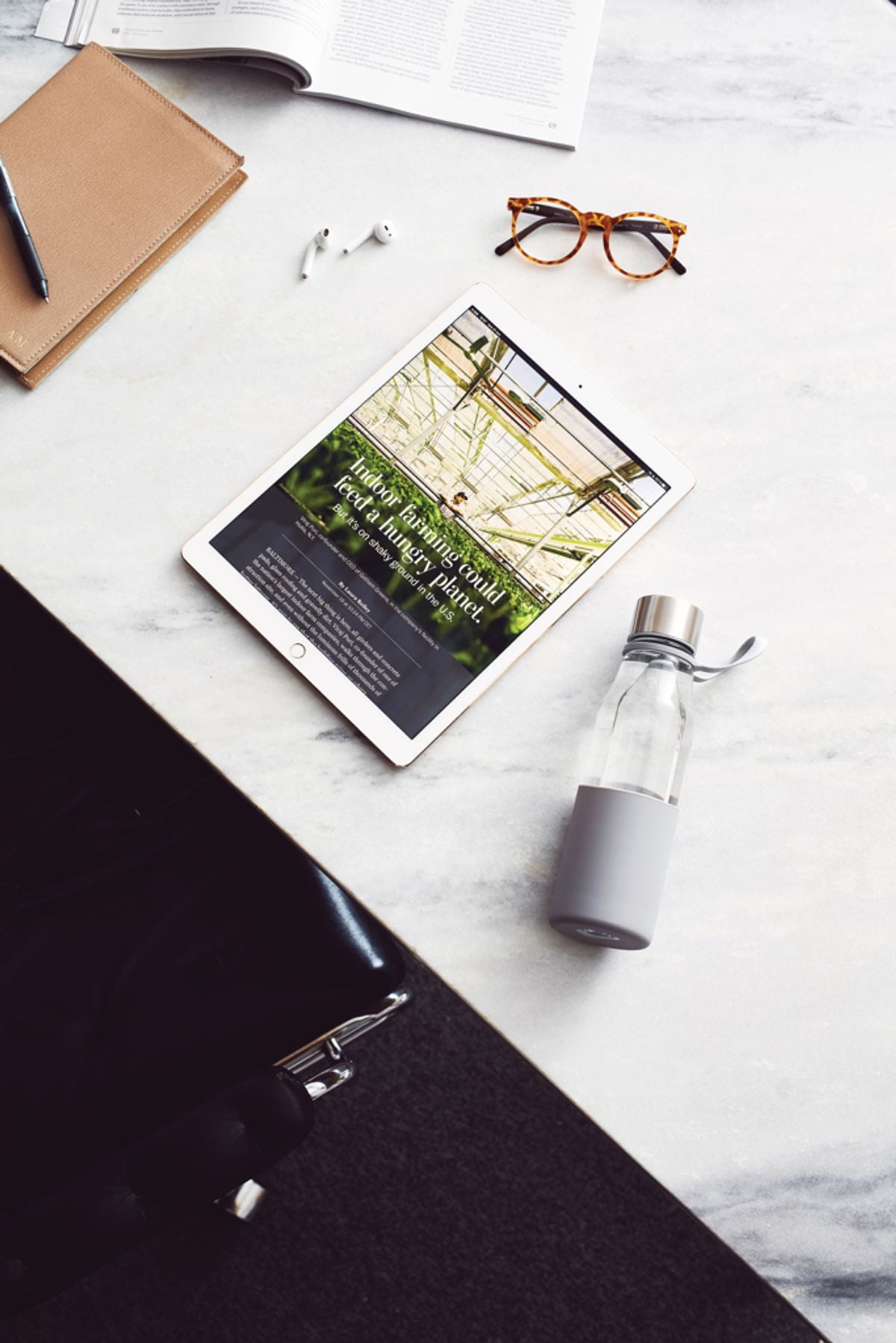 Vinga Lean Glass Water Bottle