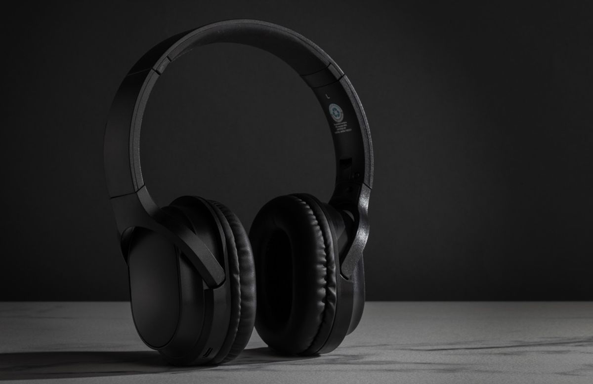 Rcs Recycled Plastic Elite Foldable Wireless Headphone