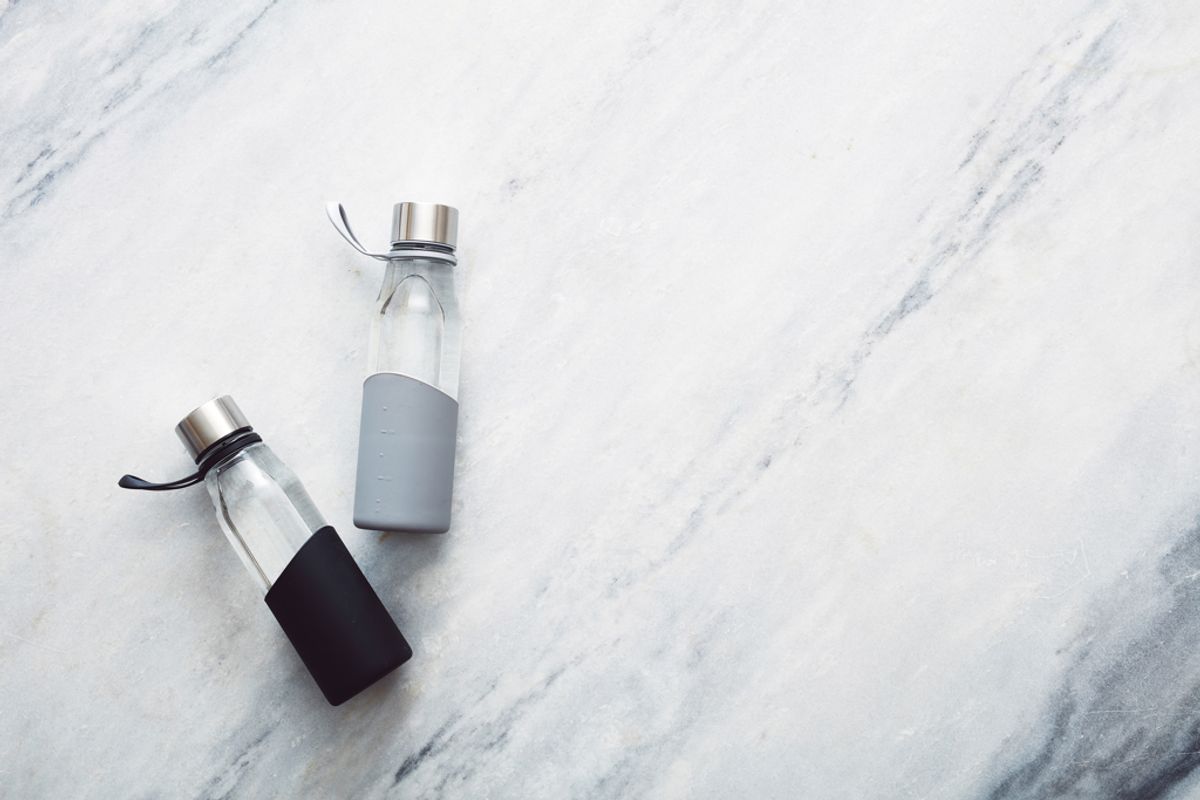 Vinga Lean Glass Water Bottle
