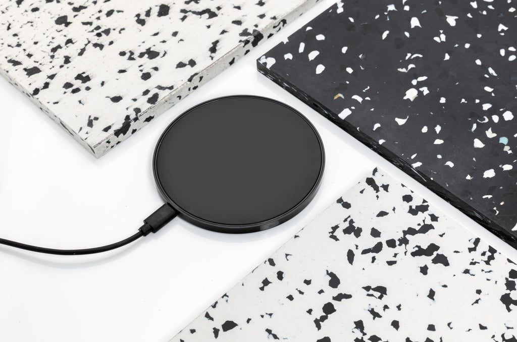 RCS standard recycled plastic 10W wireless charger