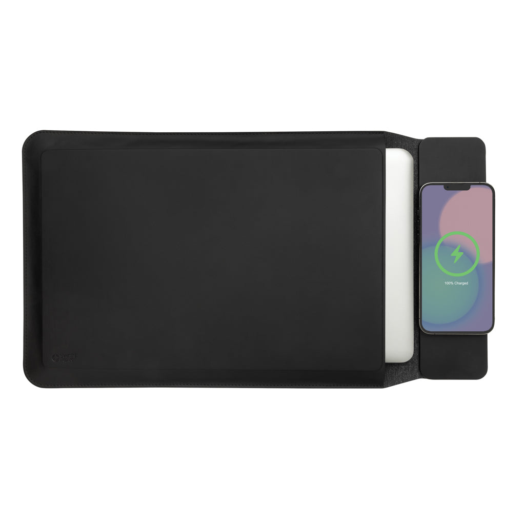 Swiss Peak 15W magnetic charging laptop sleeve 14-15,6"