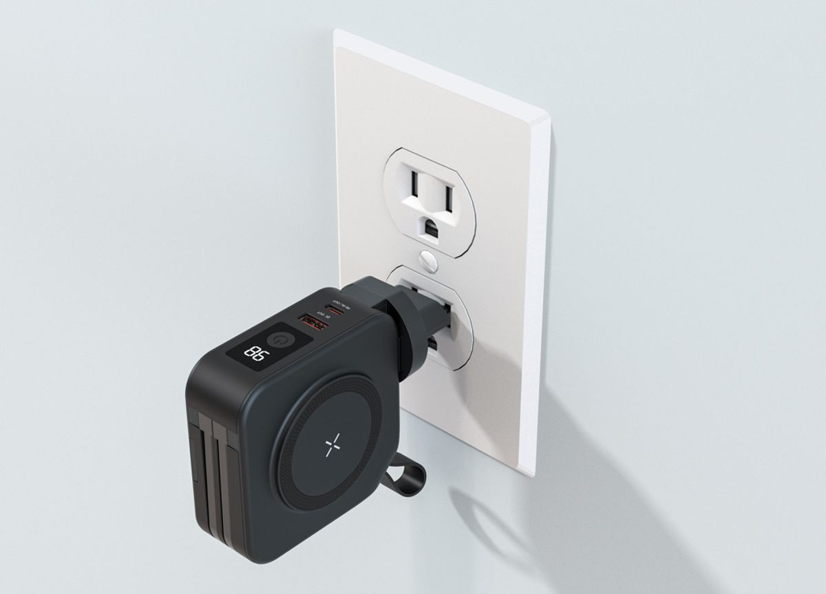 Urban Vitamin Saratoga 5 In 1 Universal Charger