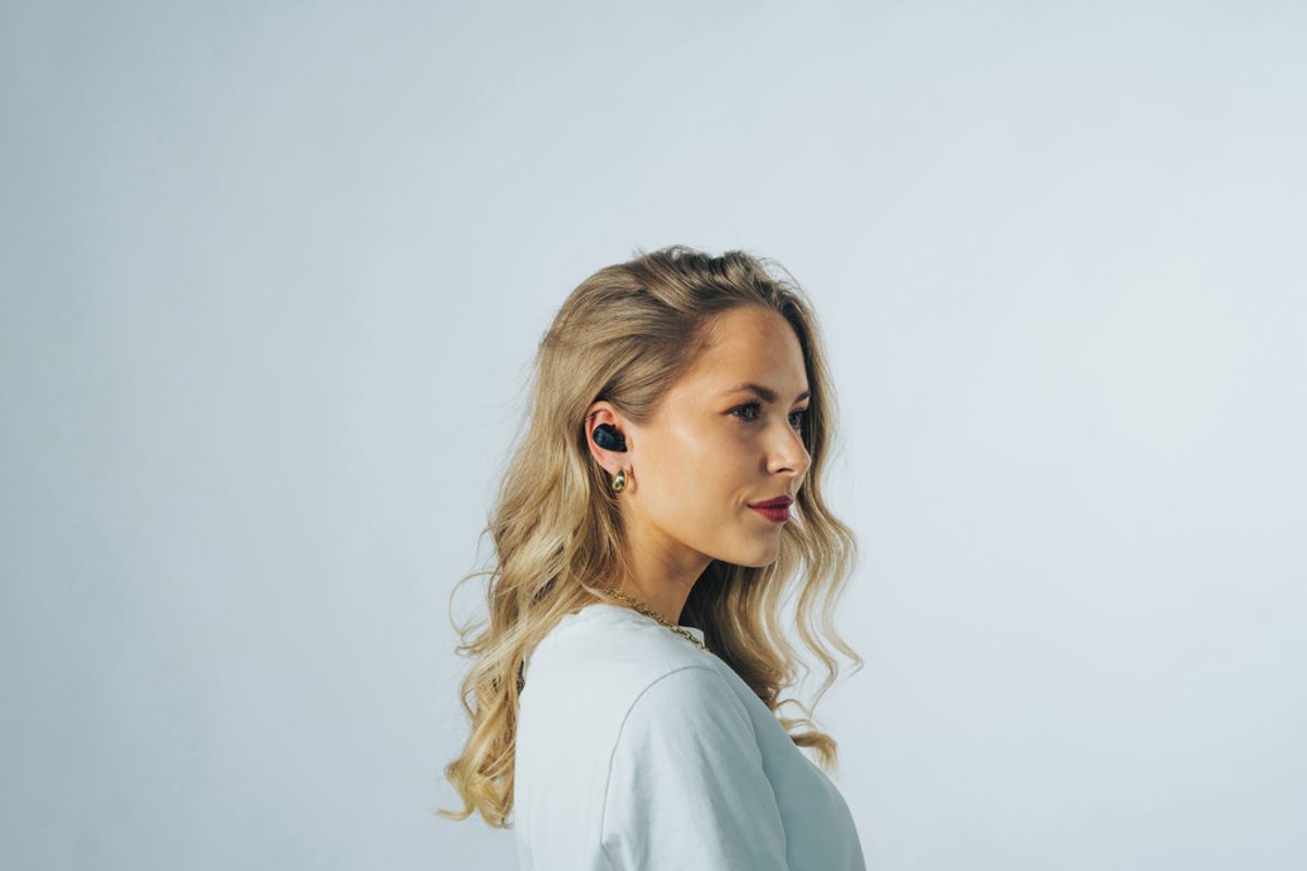 Urban Vitamin Palm Springs Rcs Rplastic Enc Earbuds