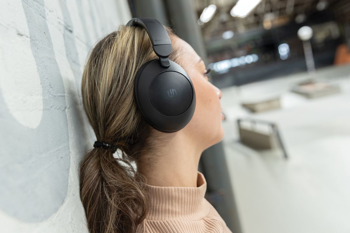 Urban Vitamin Cupertino Rcs Rplastic Anc Headphone