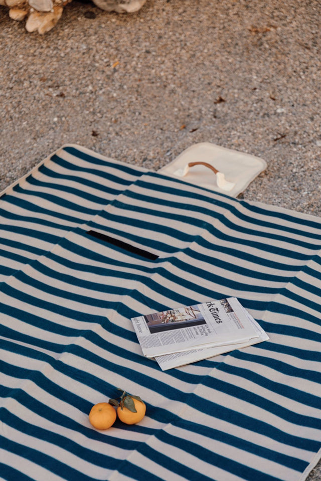 Vinga Alba Grs Rpet Picnic Blanket Medium