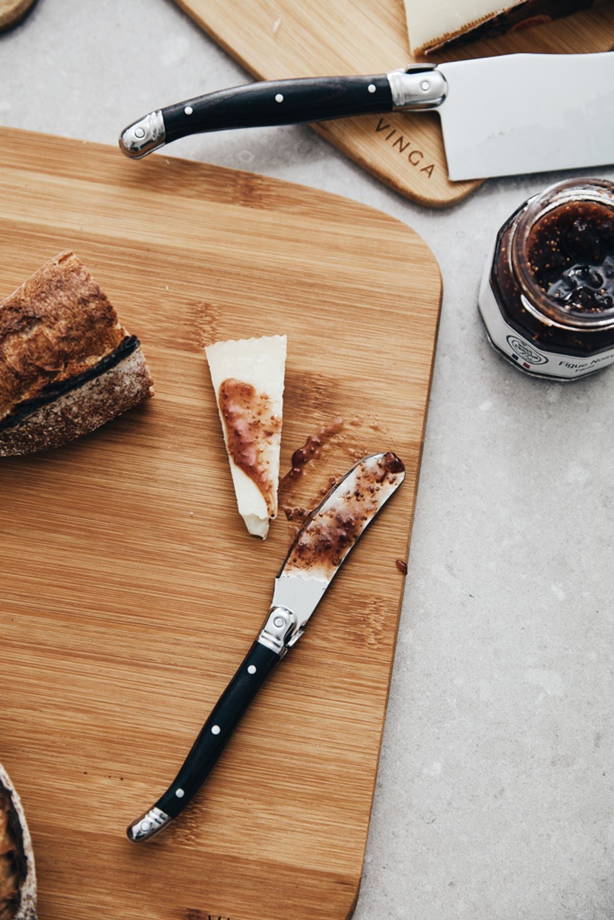 Vinga Gigaro Cheese Knives