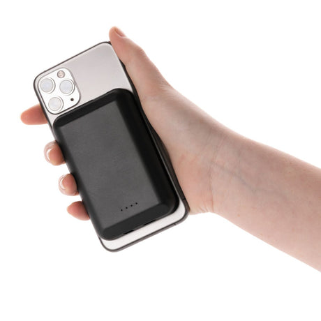 Magnētiska bezvadu ārējā akumulatora baterija ar 5000 mAh un 5 W jaudu