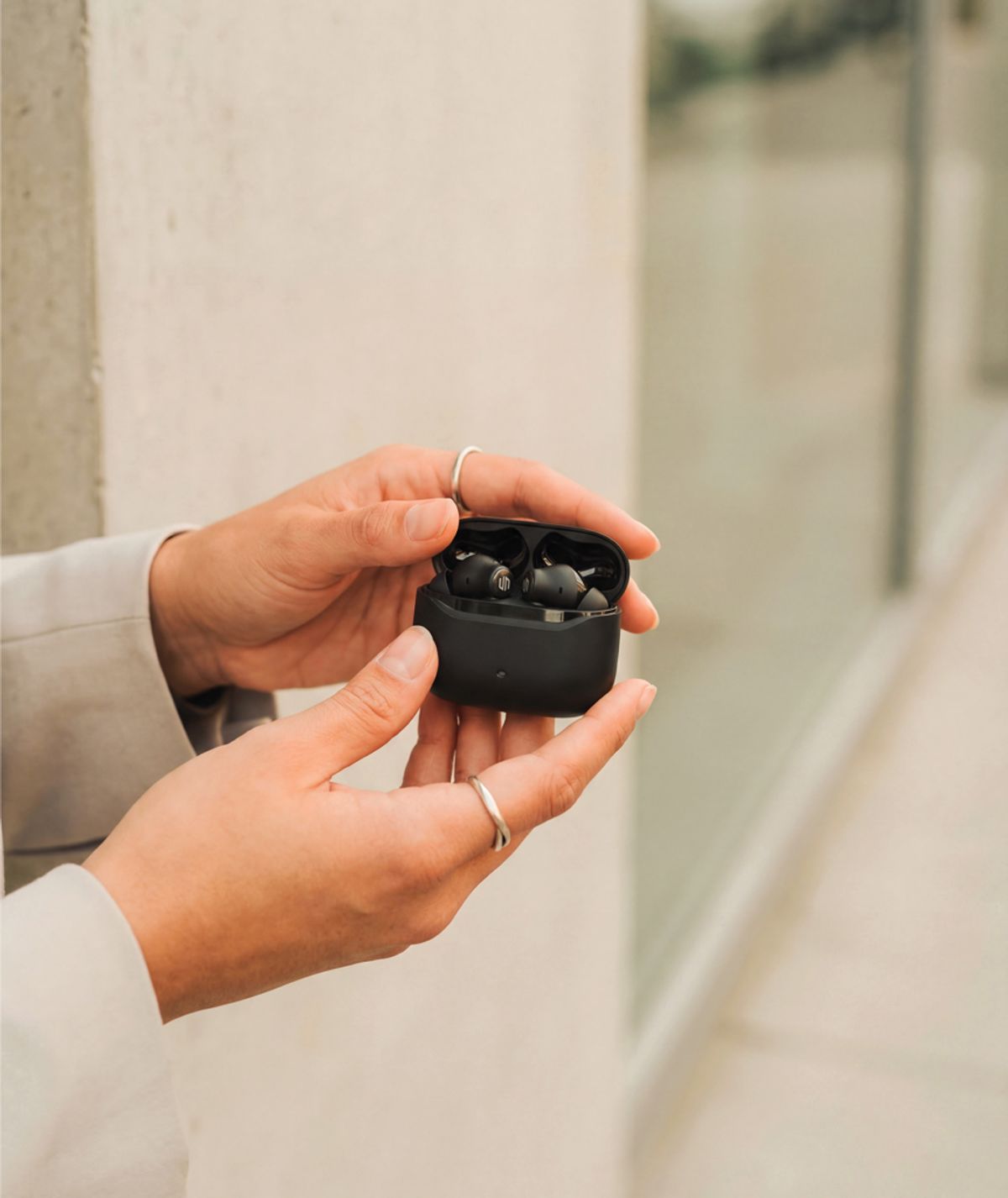 Urban Vitamin Ventura Rcs Hybrid Anc & Enc Earbuds