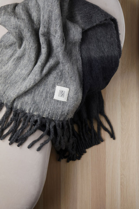 Vinga Saletto Wool Blend Blanket