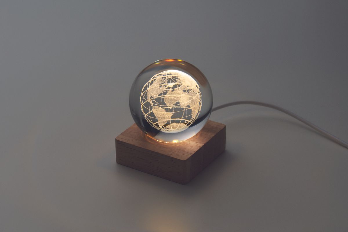 Globe Light