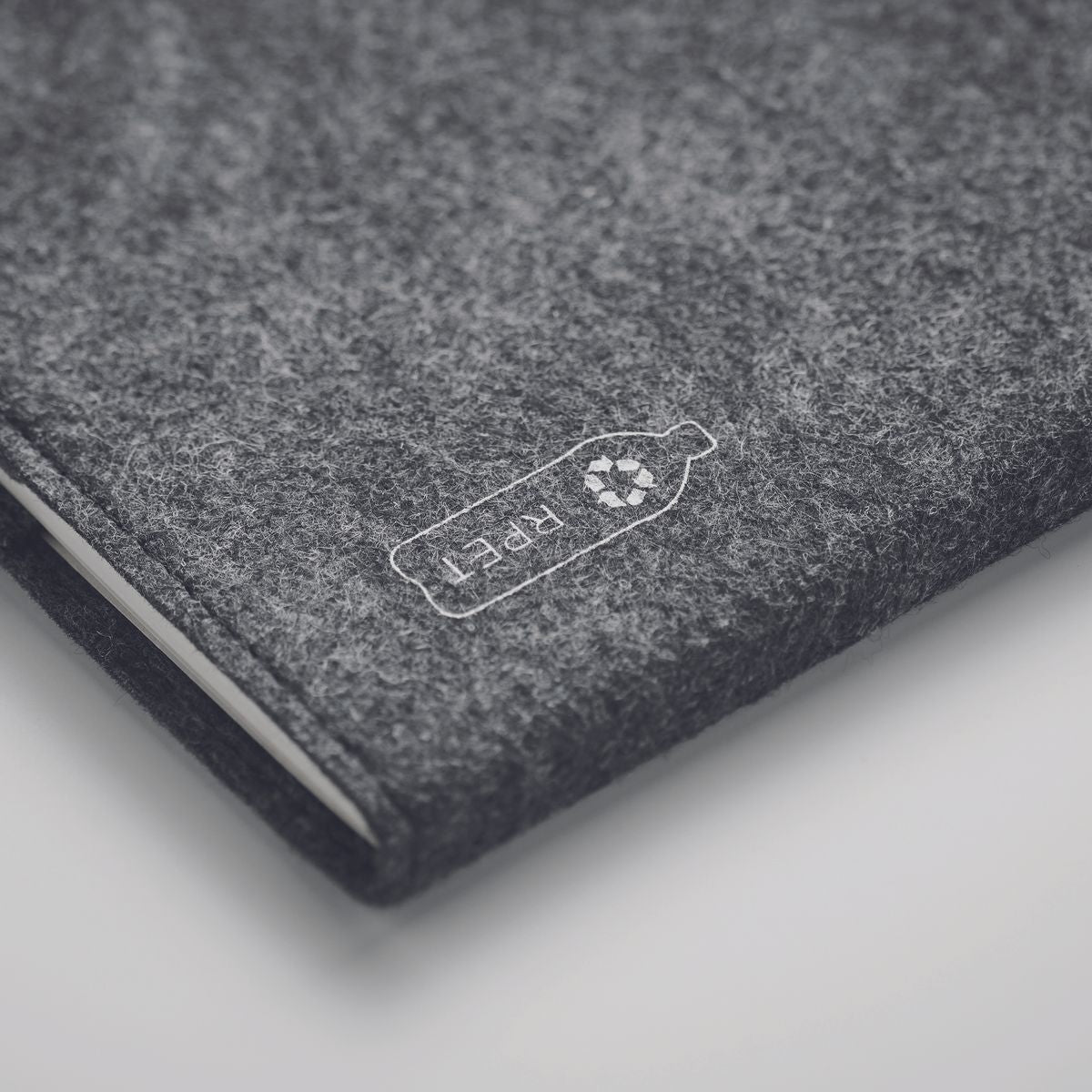 Feltbook