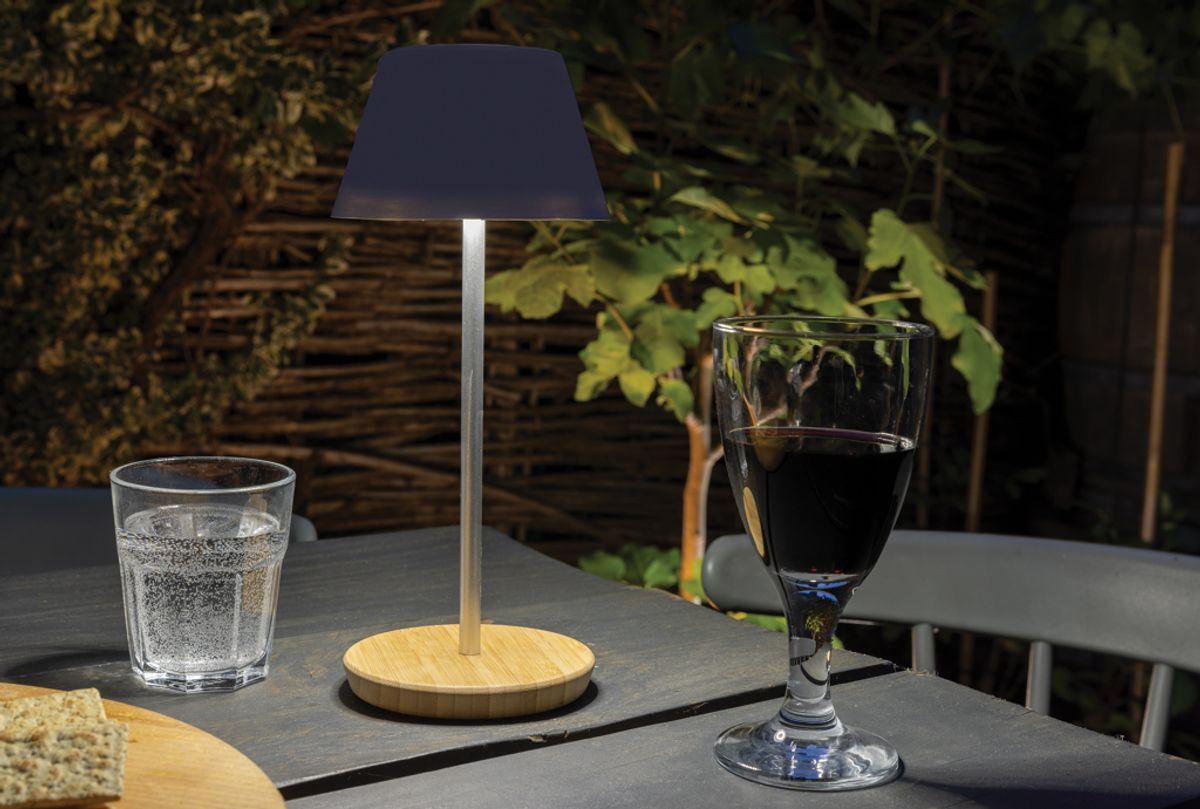 Pure Glow Rcs Usb-Rechargeable Recycled Plastic Table Lamp