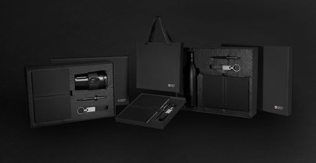 Swiss Peak Rcs Deluxe Business Gift Set W/ Water Bottle