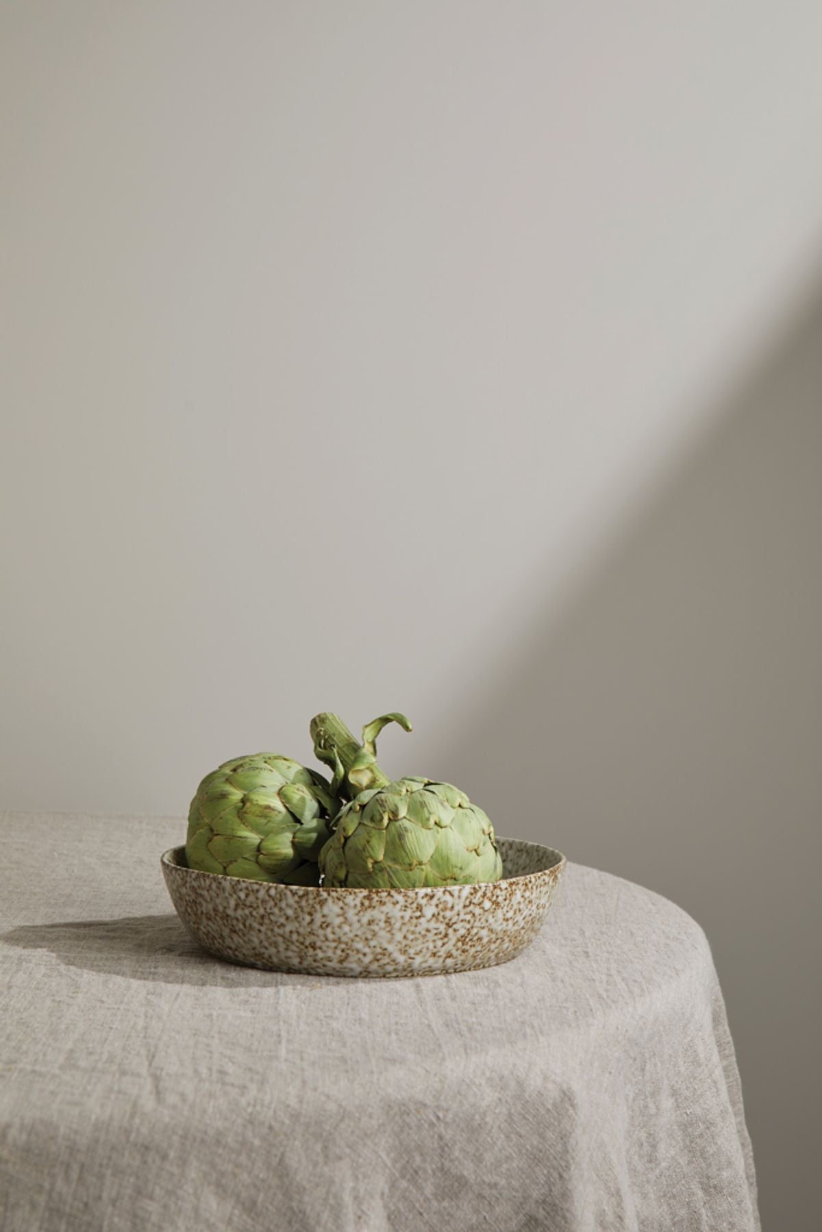 Vinga Nuvem Serving Bowl