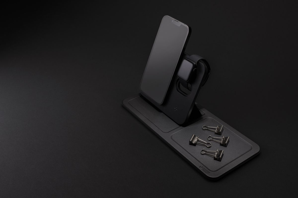 Swiss Peak 3 In 1 Rcs Recycled Pu Wireless Charger Desk Tray