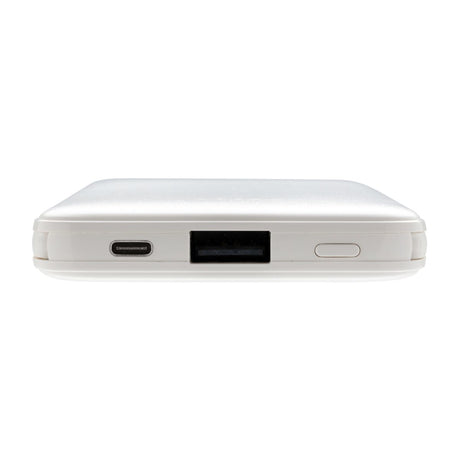 5.000 Mah Pocket Powerbank With Integrated Cables