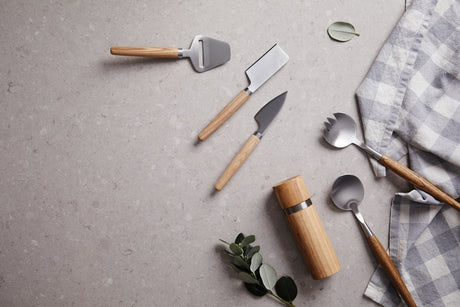 Vinga Retro Serving Cutlery