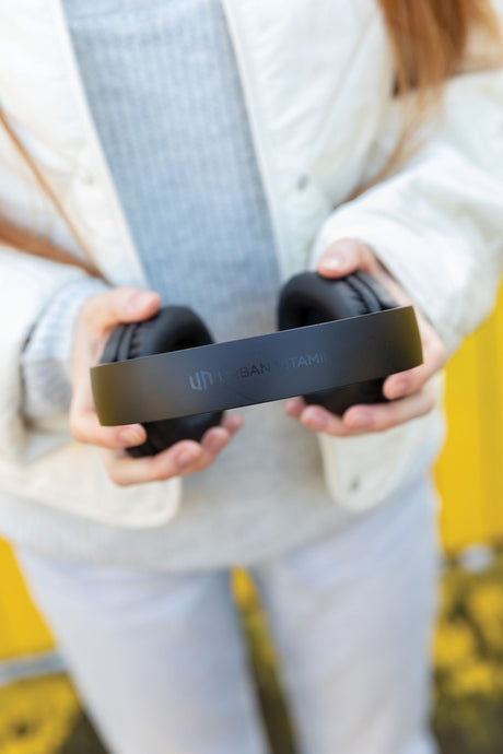 Urban Vitamin Belmont Wireless Headphone