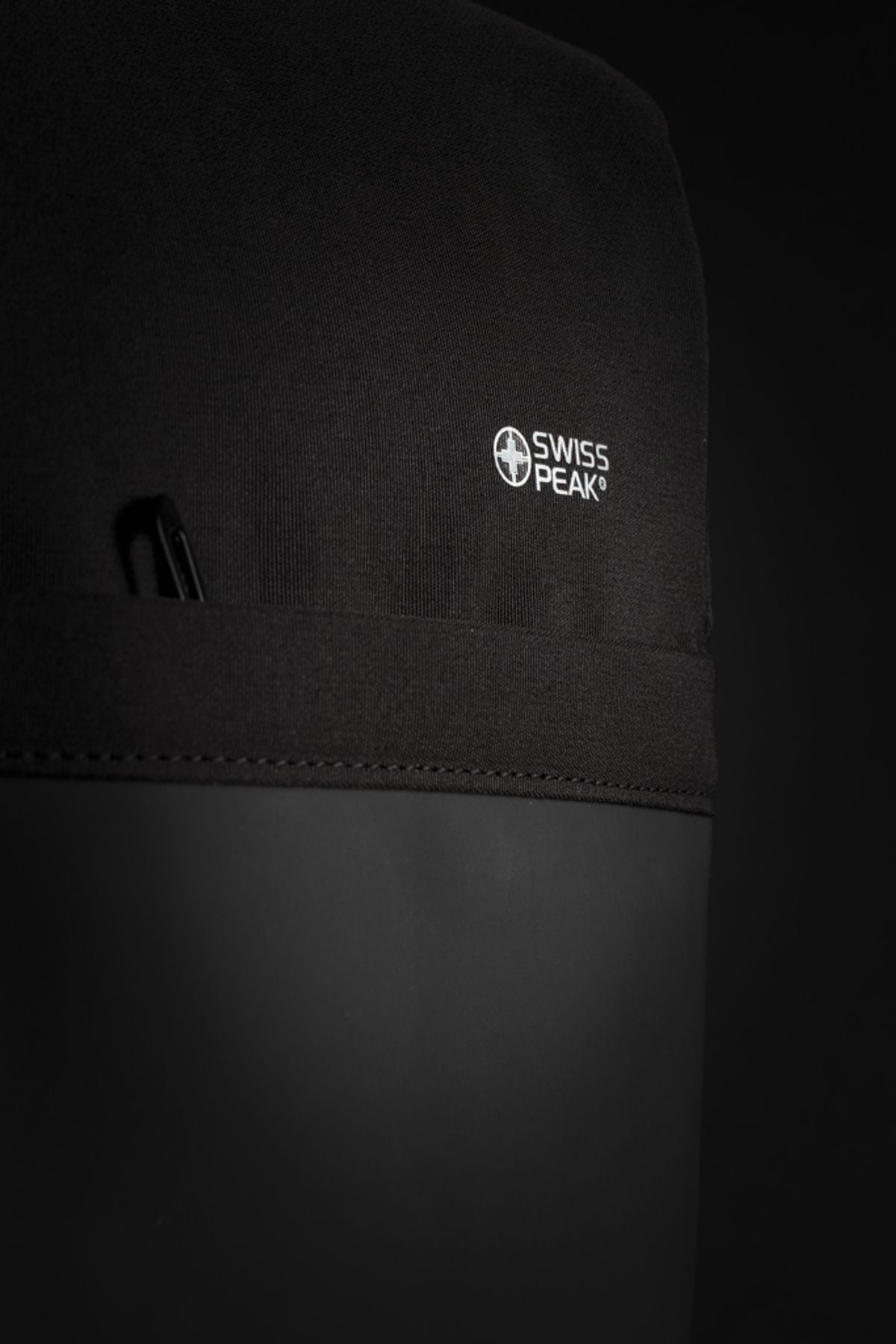 Swiss Peak 15" Anti-Theft Rfid & Usb Backpack Pvc Free