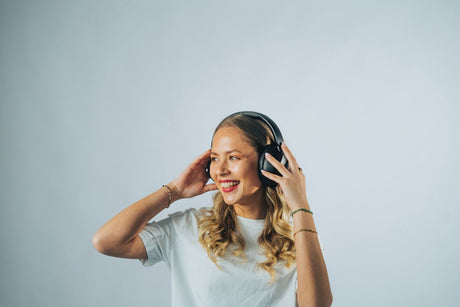 Urban Vitamin Cupertino Rcs Rplastic Anc Headphone