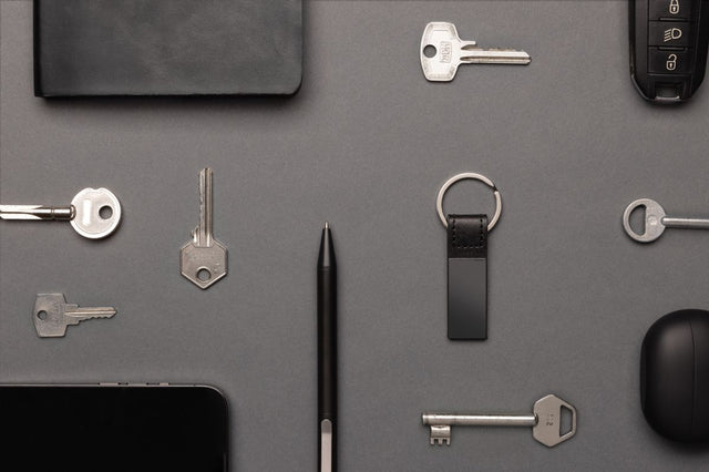 Luxury Pu Keychain Rcs Recycled Zinc Alloy