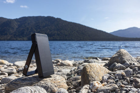 Skywave Rcs pārstrādāta plastmasa saules enerģijas powerbank 10000 mAh