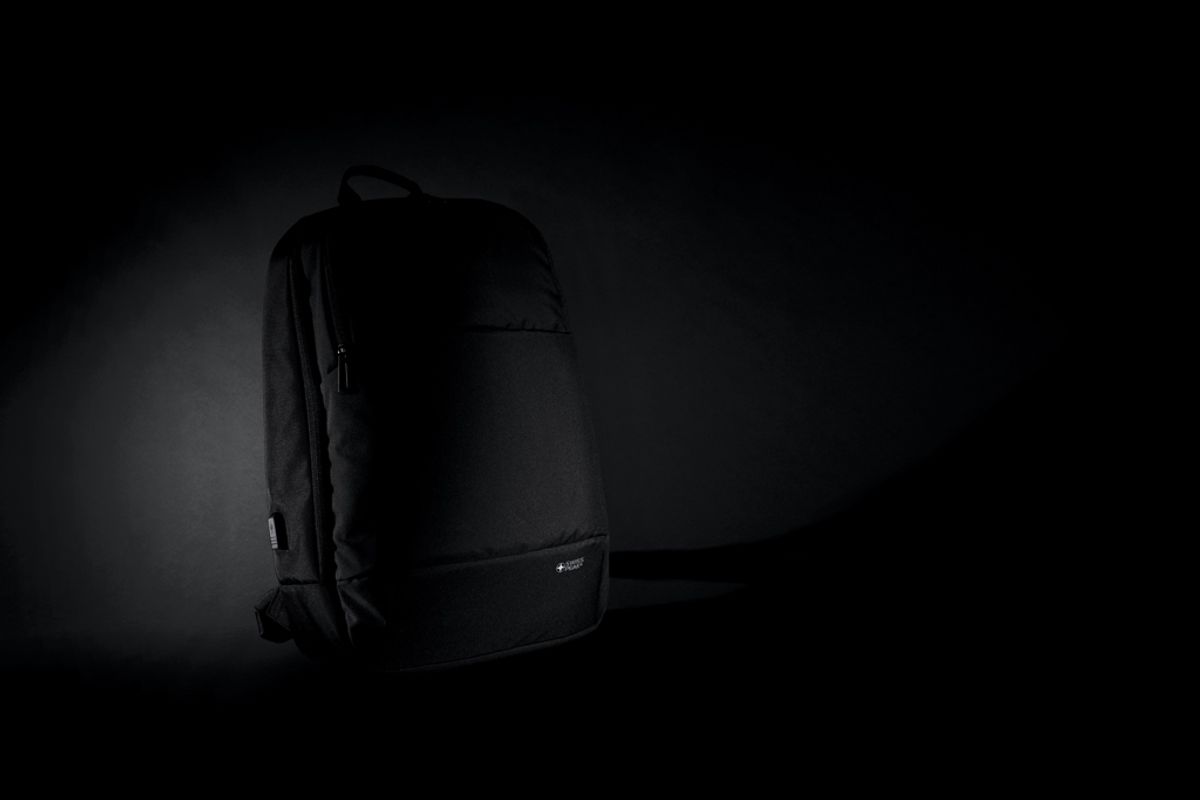 Swiss Peak Aware™ Modern 15.6" Laptop Backpack