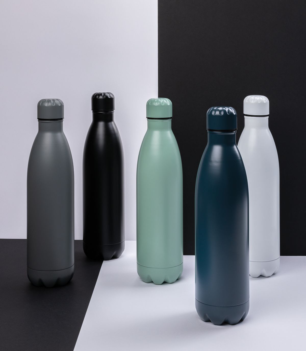 Solid Colour Vacuum Stainless Steel Bottle