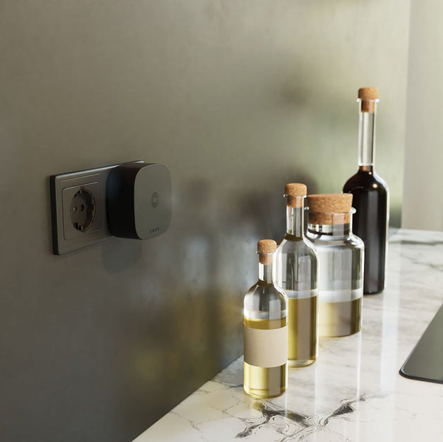Zens Wireless Charging Adapter