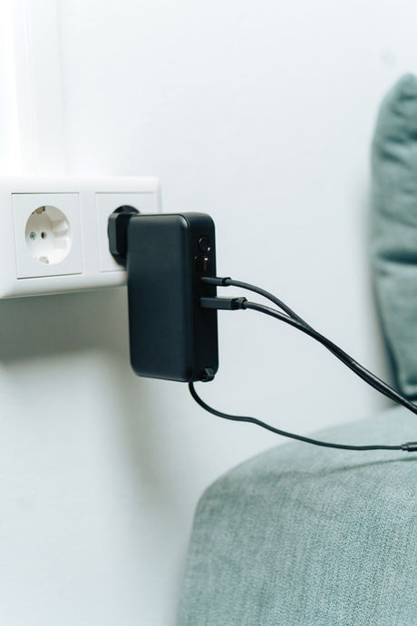 Urban Vitamin Eureka Hybrid Gancharger 10 000 mAh ārējais akumulators, 65 W