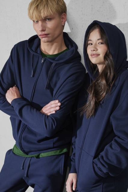 ID.334 Zip Hood