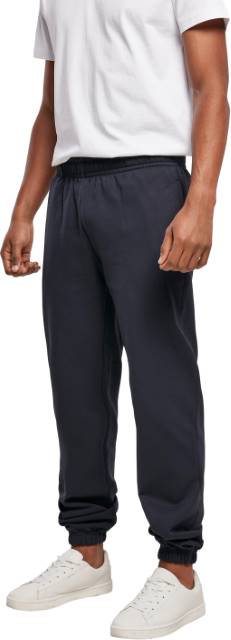 BB 002